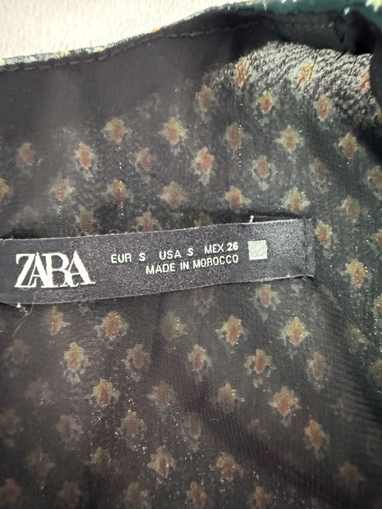 ZARA Green Floral Ruched Dress Mini Puff Sleeve Size S - Picture 4 of 9